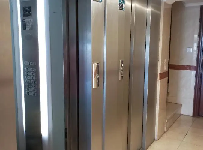 Encanto Del Cantabrico 希洪